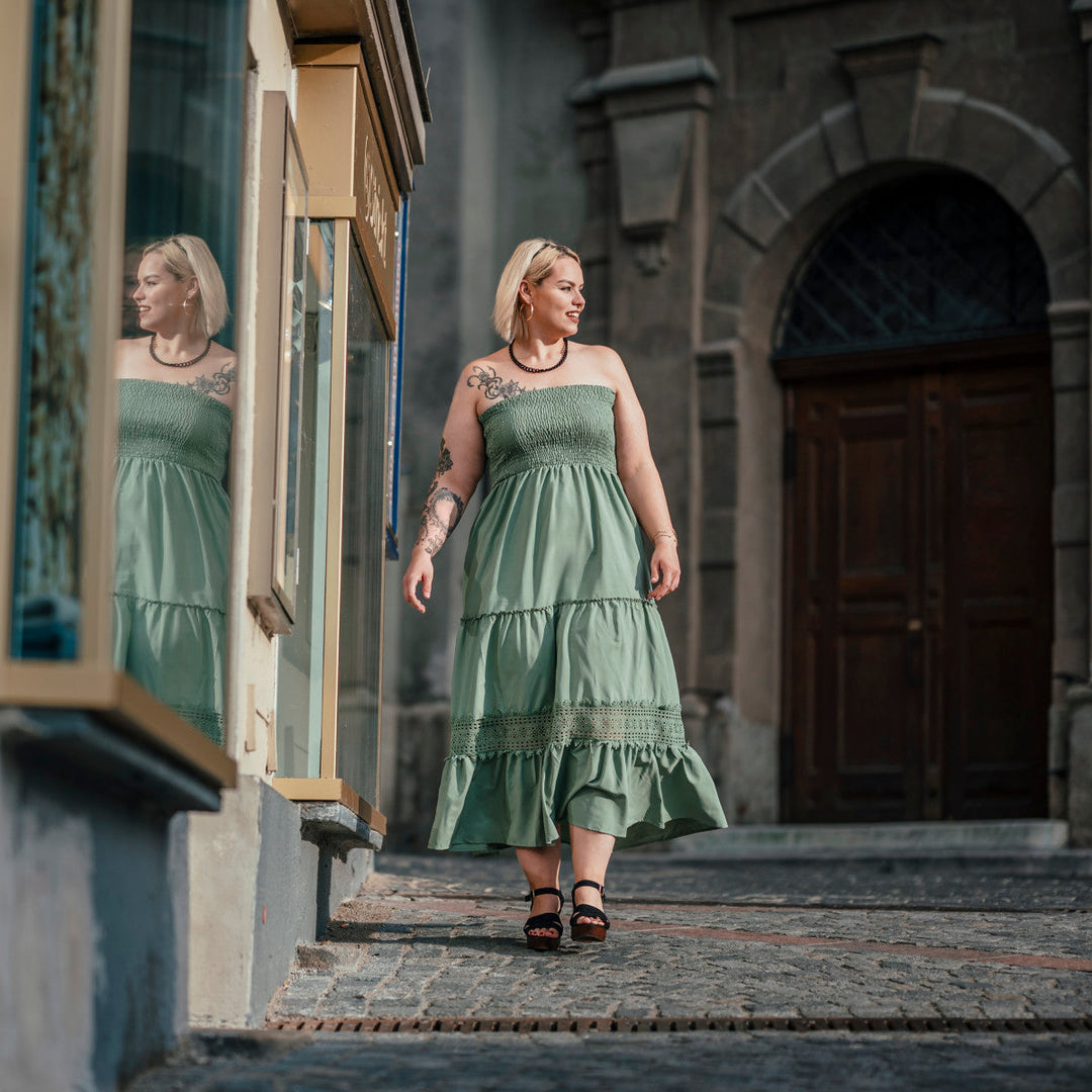 Artisan Made Maxi Dresses For Curvy Figures: Unique & Stylish
