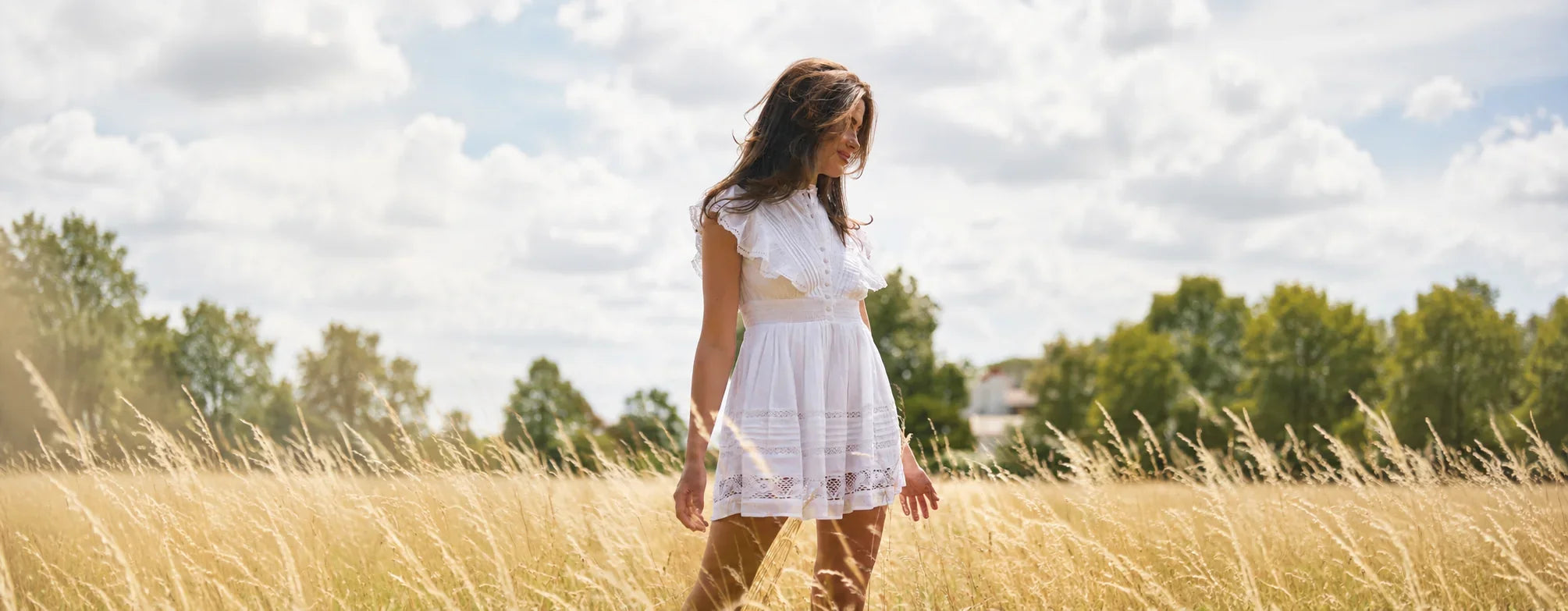How to Choose the Right Cocktail Mini Dress for Your Body Shape