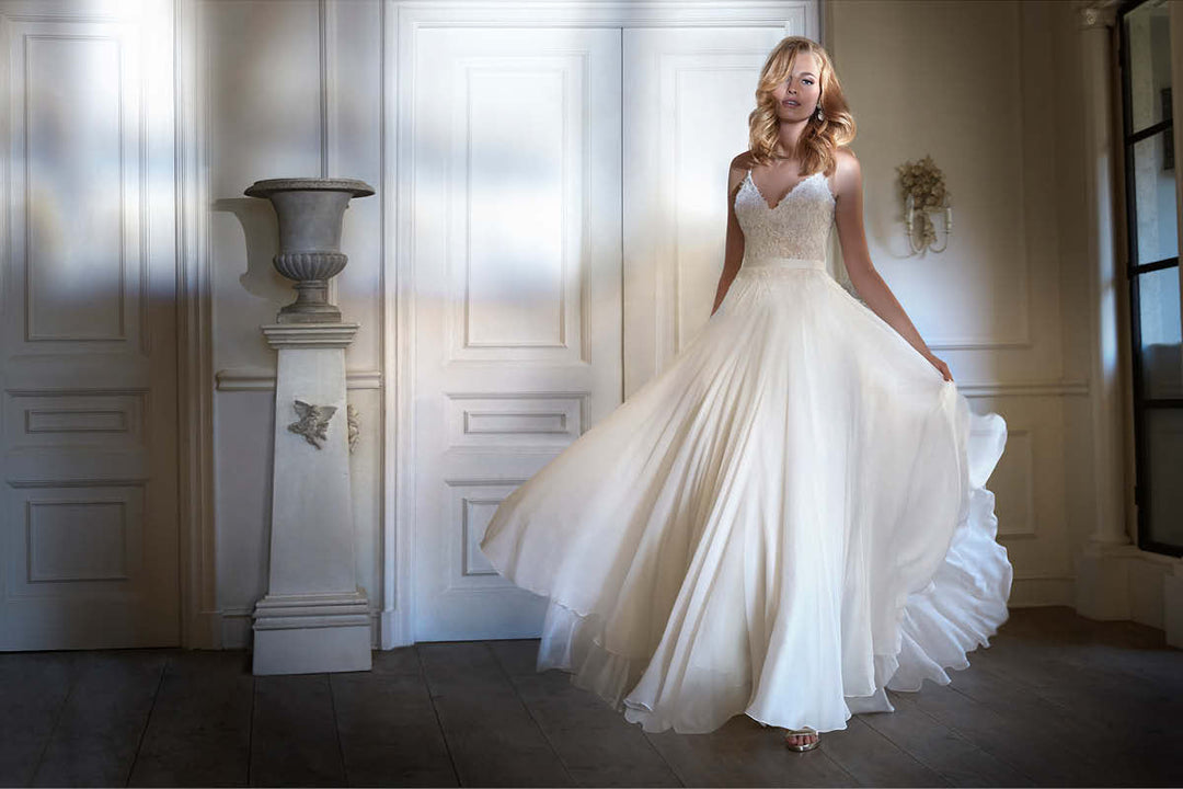 Summer Wedding Bespoke Dress Tips & Ideas