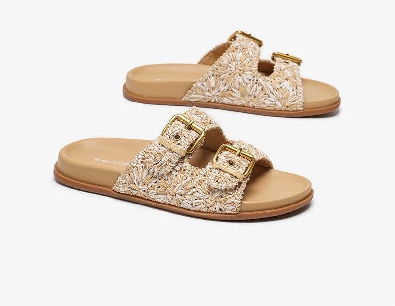 Charming Metal Buckle Flat Slippers