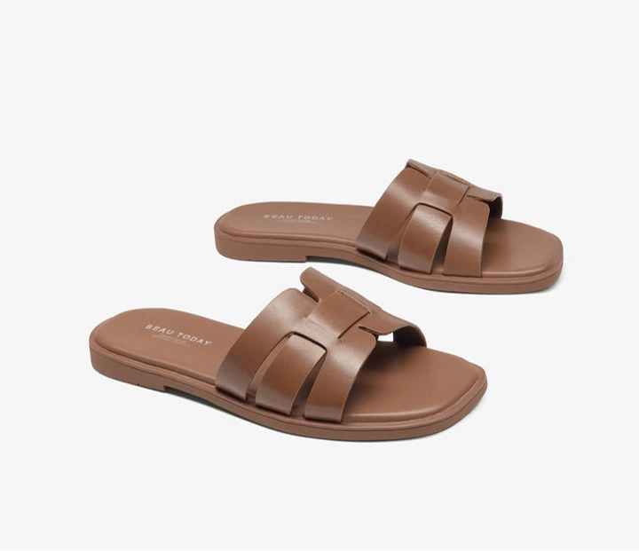 Retro Style Calfskin Leather Slippers