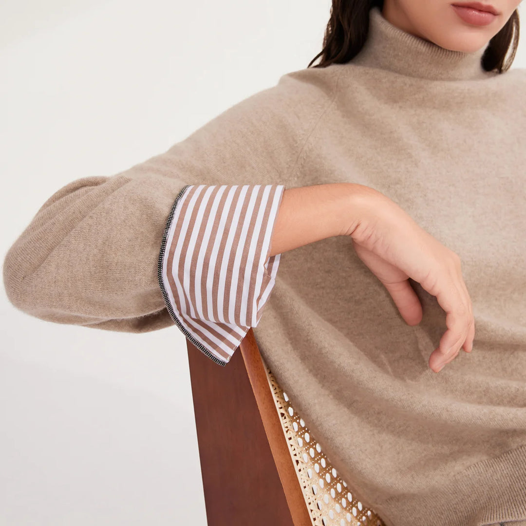 Relaxed Fit Cashmere Turtleneck Sweater