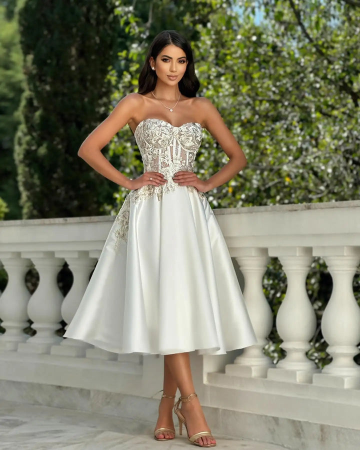 Lovely Strapless Tea-length Wedding Dress