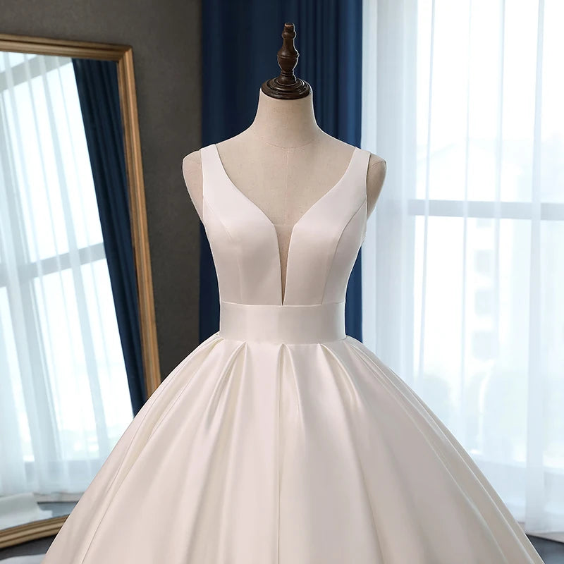 Robe de mariée élégante en satin, corset, longue traîne, grande taille, personnalisée, offre spéciale, 2023