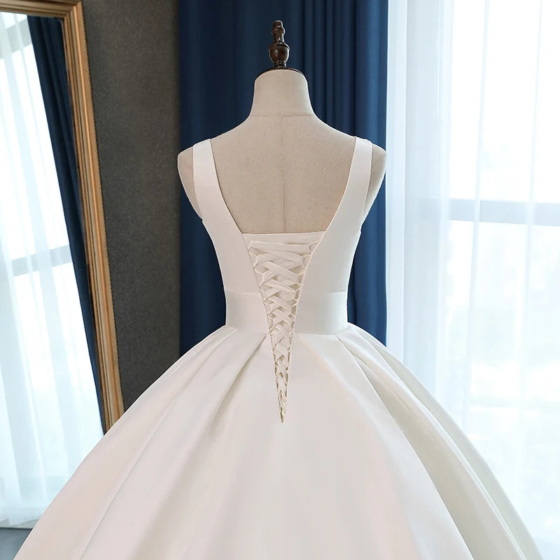 Robe de mariée élégante en satin, corset, longue traîne, grande taille, personnalisée, offre spéciale, 2023