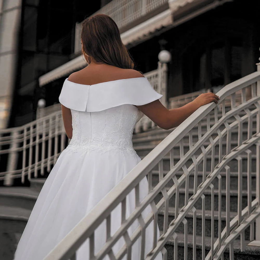 Charming Appliques Bridal Dress