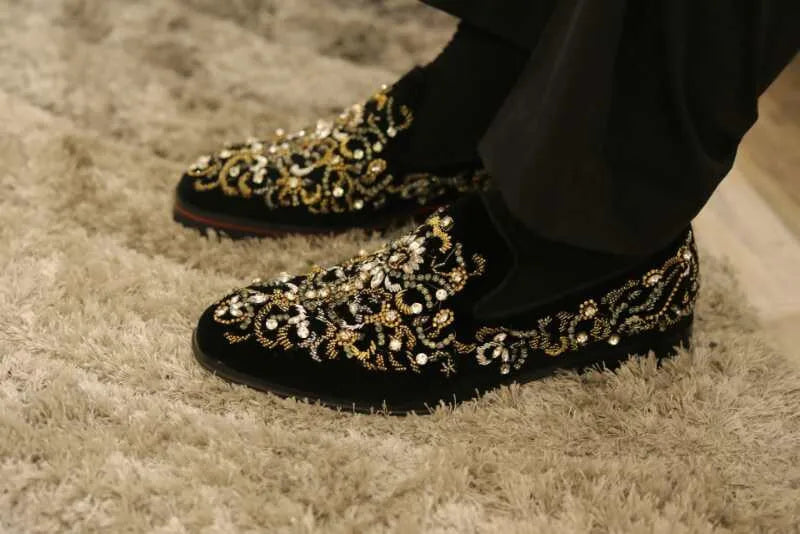 Stylish Black Rhinestone Slip-On Shoes