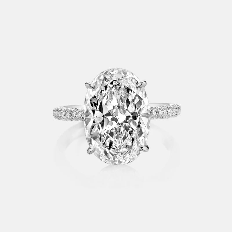 Luxury Oval Moissanite Ring