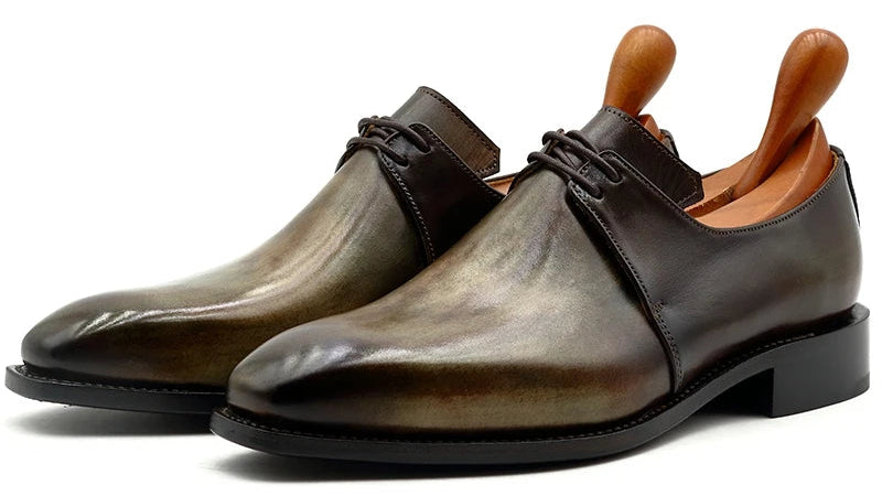 Men's leather derby shoes, dark brown patina finish, lace-up with black soles