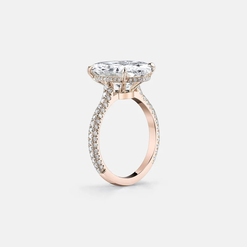 Luxury Oval Moissanite Ring
