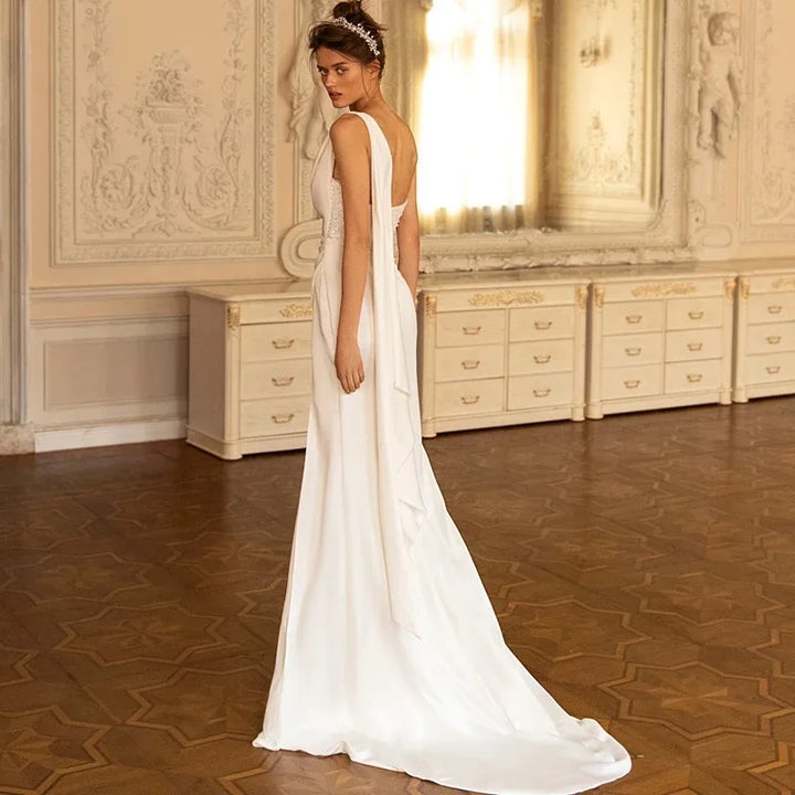 Lovely Pleated High Slit Bridal Gown