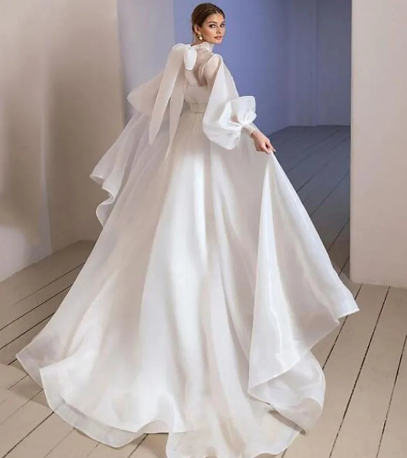 Elegant Puff Sleeve Bridal Gown
