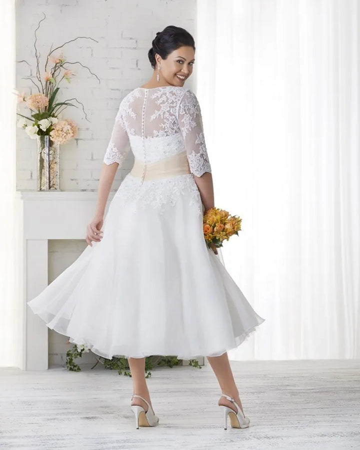 Vintage-Inspired Short Bridal Gown