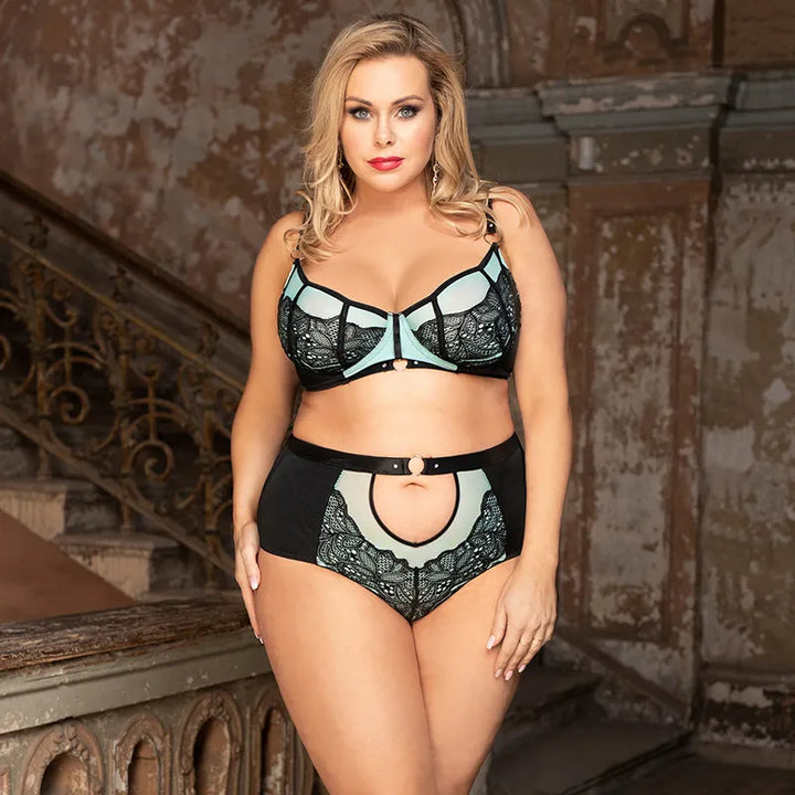 Lace Splice Plus Size Women's Bra Set | All For Me Today