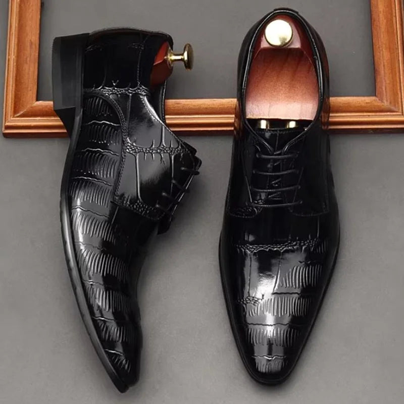 British Style Luxurious Embossed Shoes