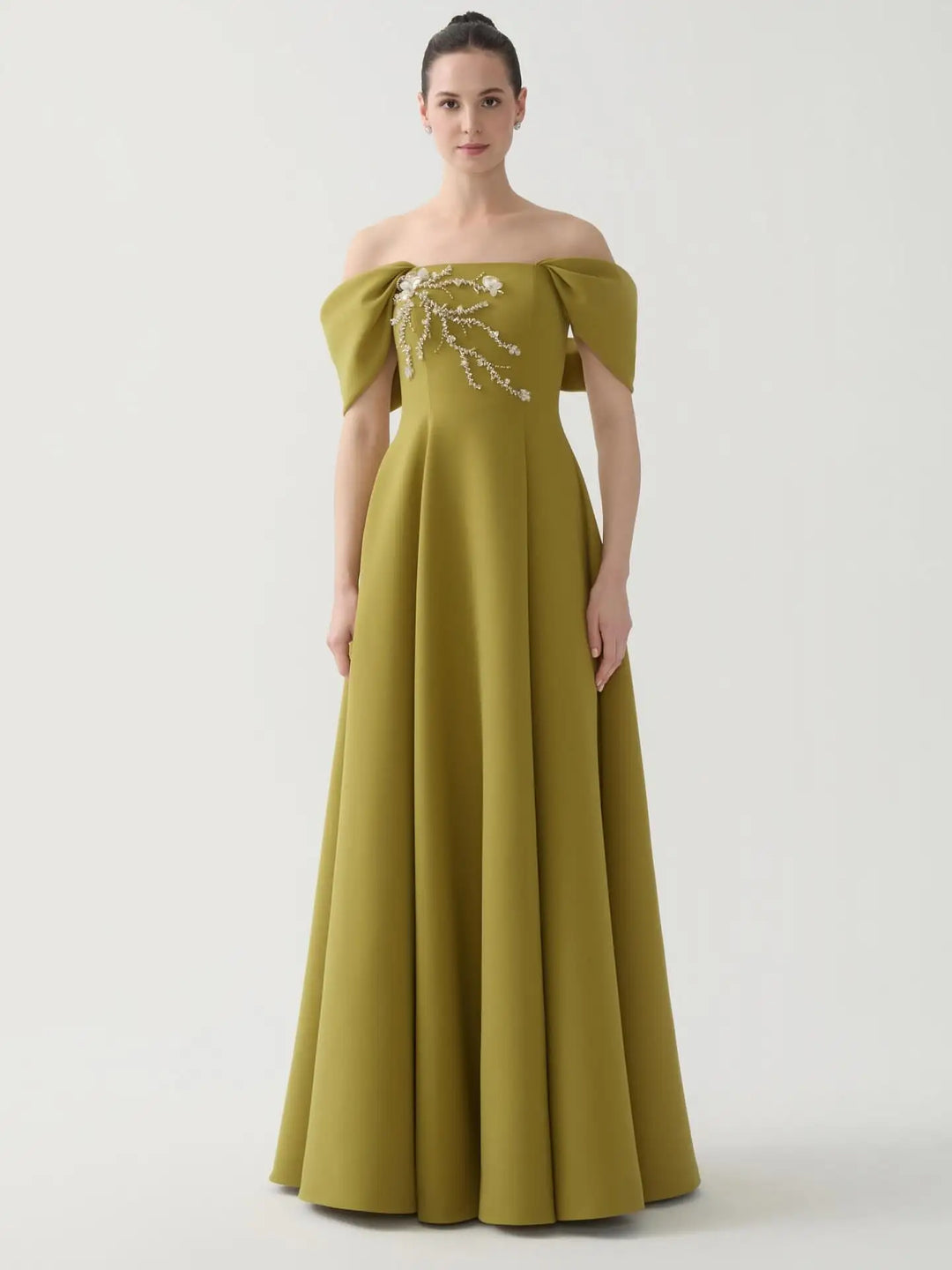 Exquisite Boat Neck Evening Party Gown