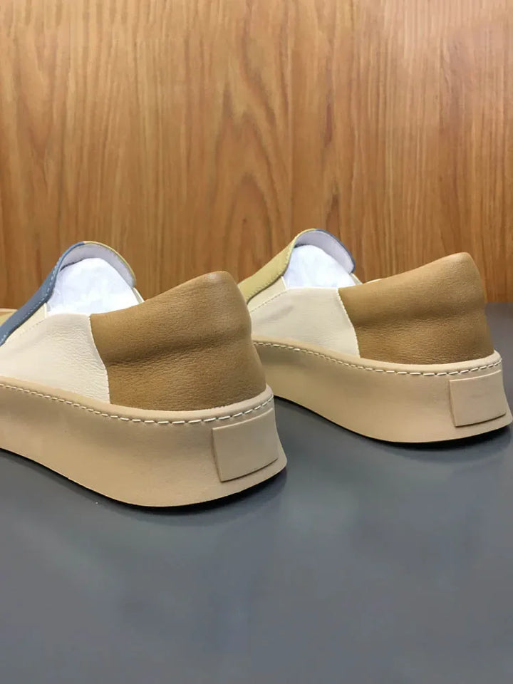 Stylish Round Toe Casual Sports Shoes