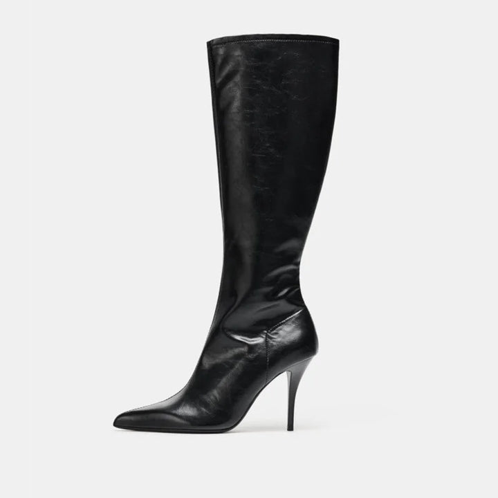 Fashionable Knee-High Heel Boots