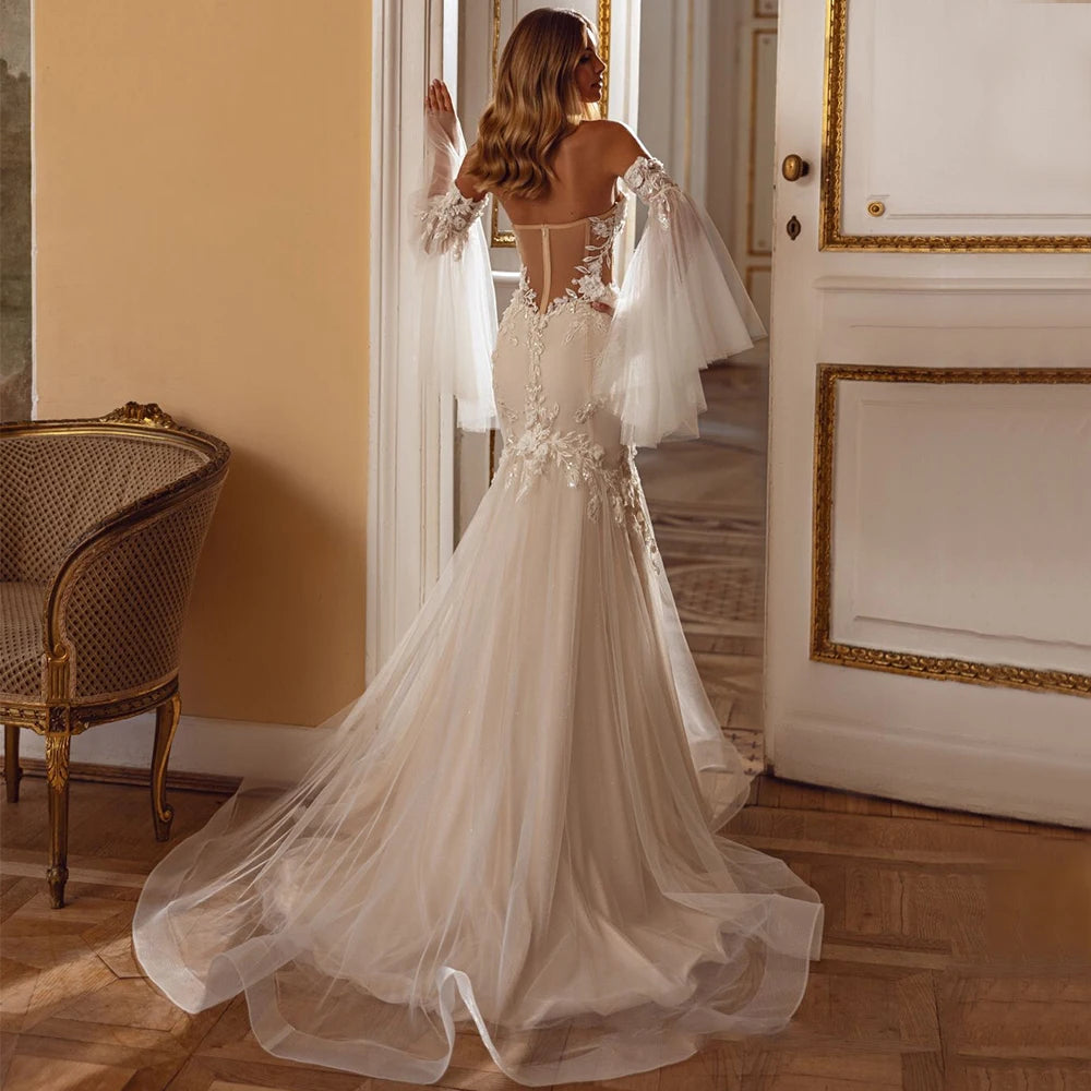 Graceful Flare Sleeves Wedding Dress