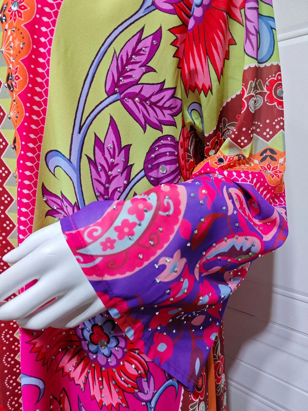 Delightful Diamond Print Abaya Dress