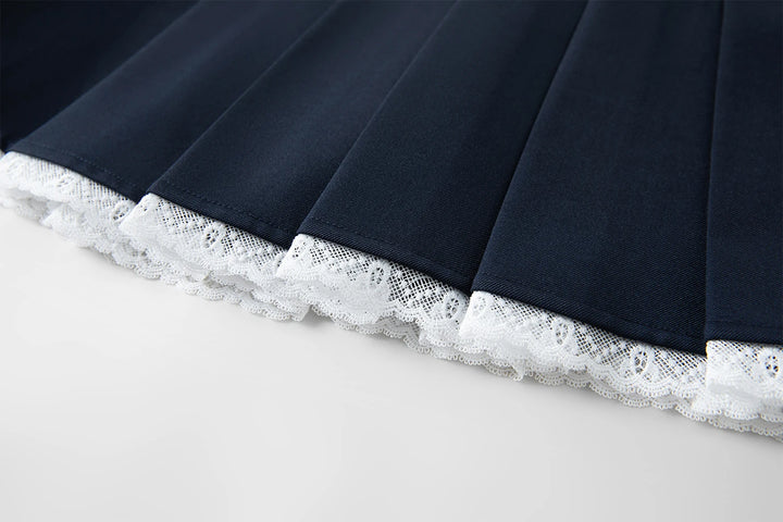 Smart Lace-Trimmed Mini Skirt