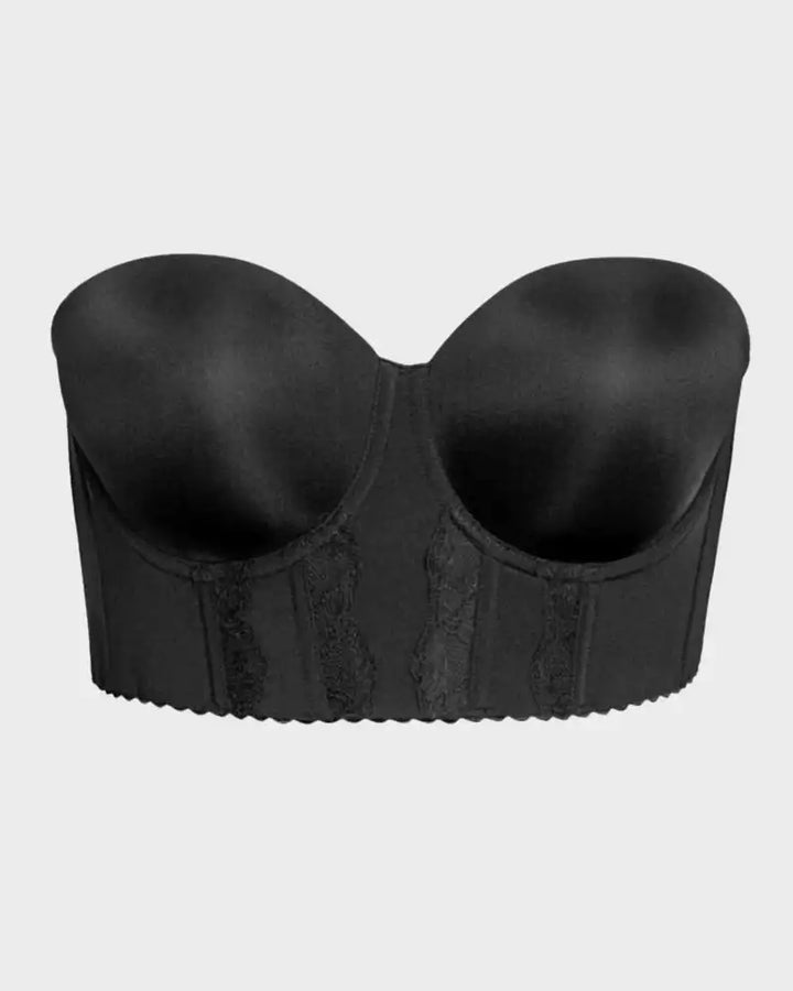 Seamless plus size underwire bra, black molded cups and lace-trim center panel