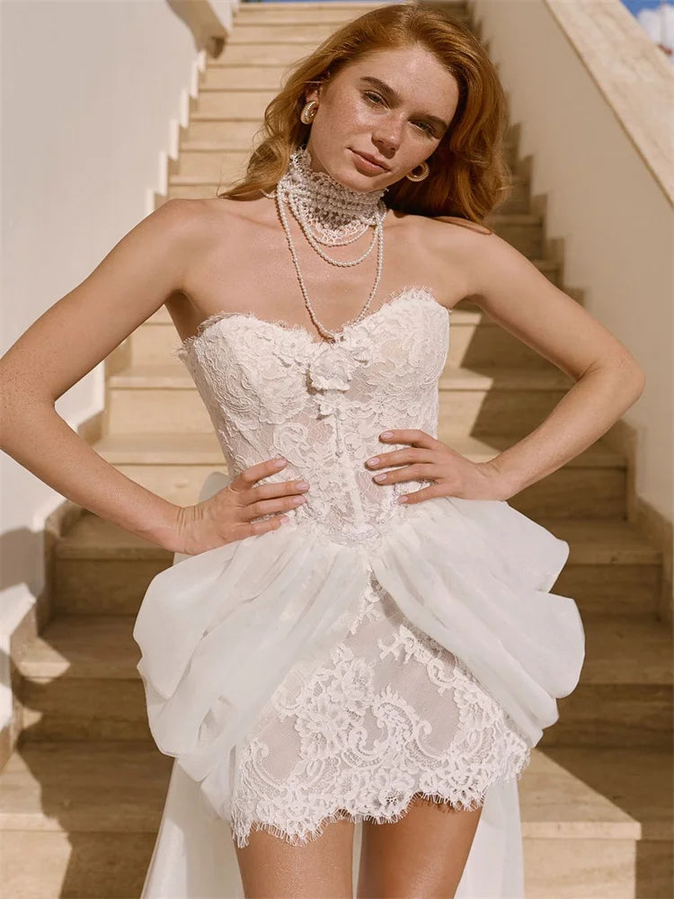 Modern Sweetheart Sheath Mini Wedding Dress