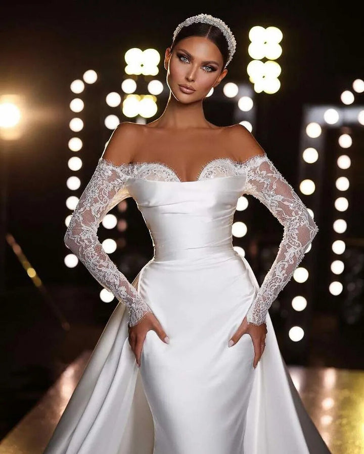 Off Shoulder Bridal Dress With Detachable Train