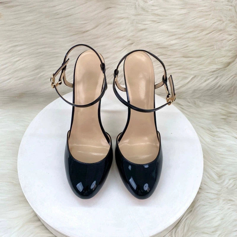 Alluring Round Toe Slingback Pumps