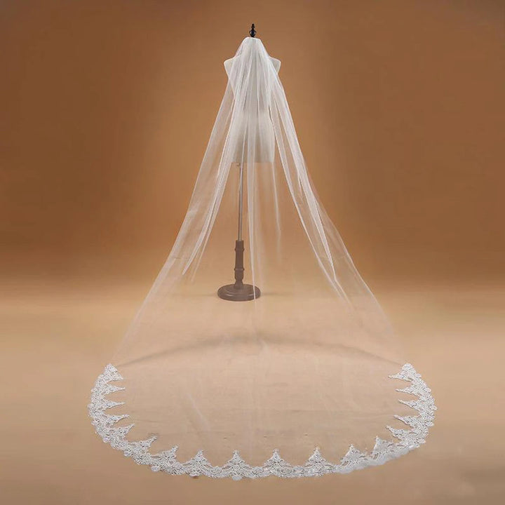 Beautiful Lace Edge Wedding Veil