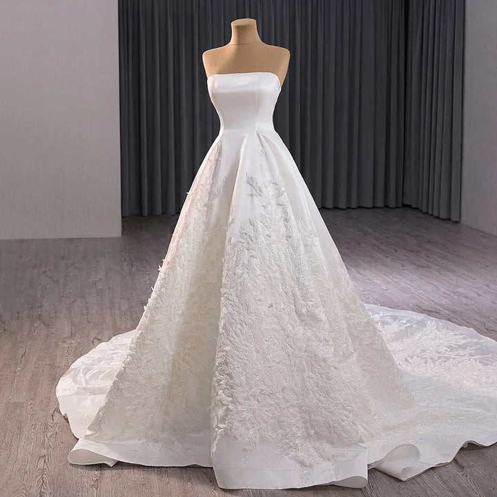 Charming Floral Sleeveless Bridal Gown