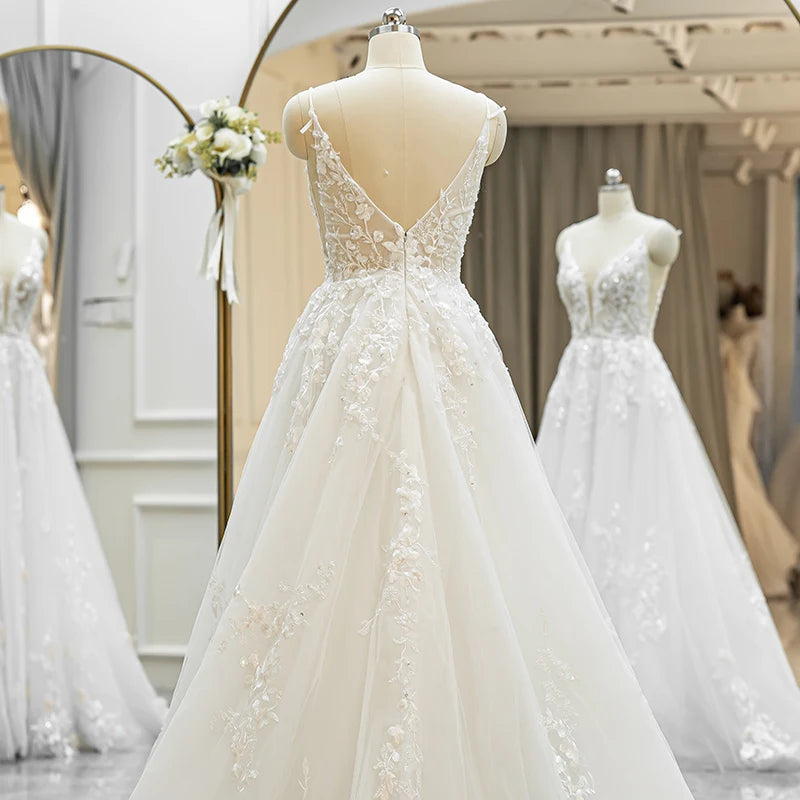 Robes de mariée classiques pour femmes, bretelles spaghetti, fermeture éclair, dentelle, coupe trapèze, col en V, robes de mariée QW01836