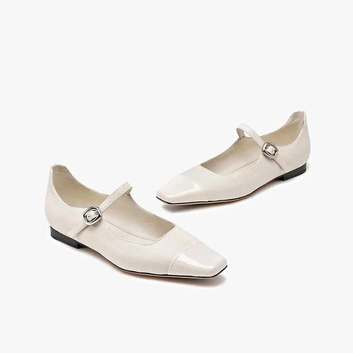Stylish Buckle Strap Flat Shoes