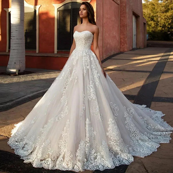Delicate Lace Applique Bridal Dress