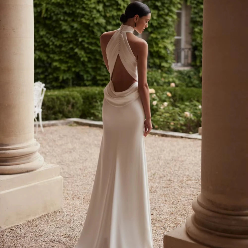 Classy Pleated Organza Bridal Gown
