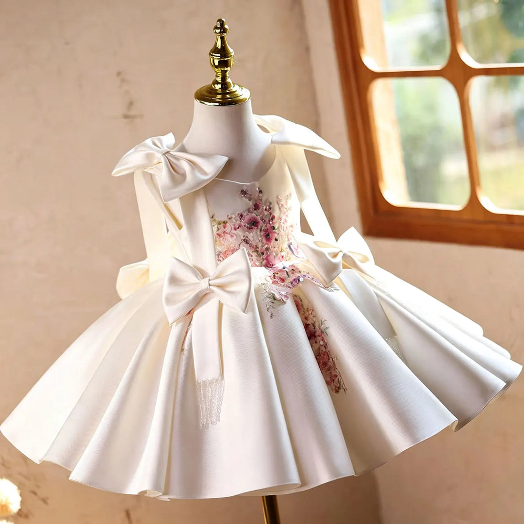 Classic Embroidered Girl&