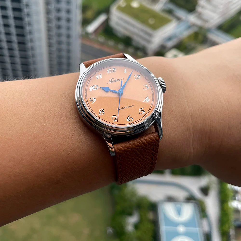 Refined Salmon Dial Skin Diver Watch