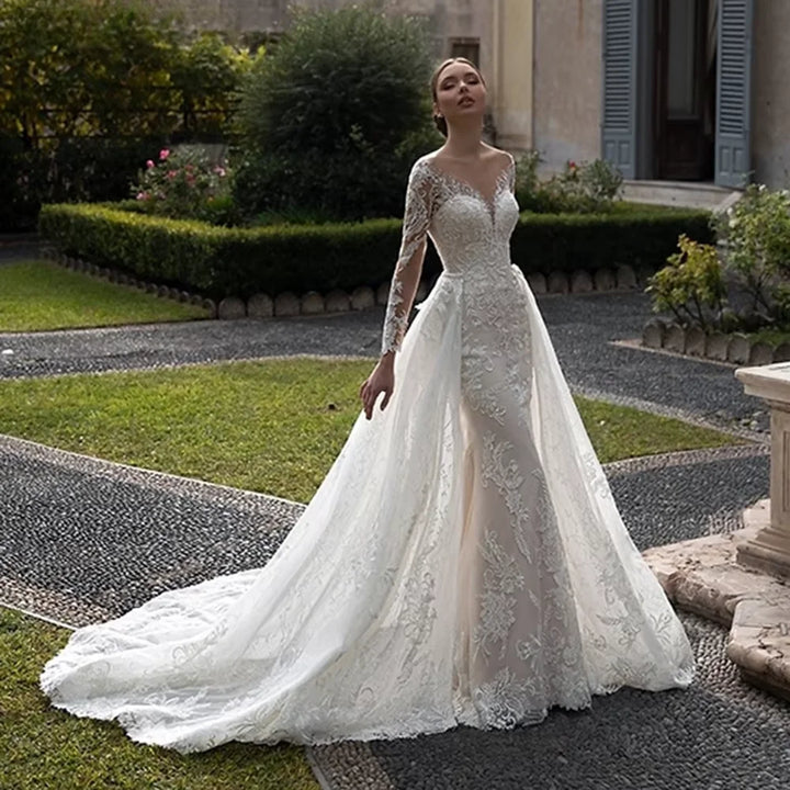 Stunning Backless Wedding Gown - With Detachable Train