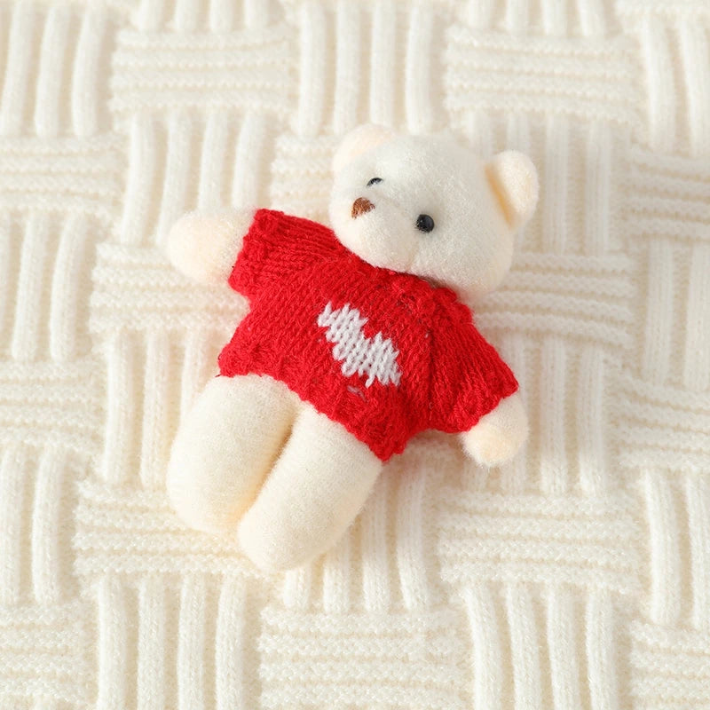 O-Neck Warm Sweater With Little Bear