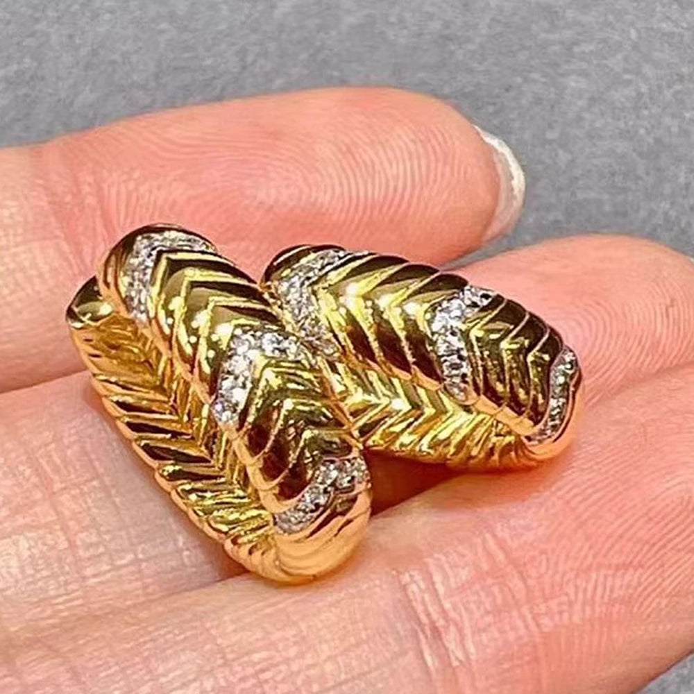 Luxury Gold-Plated Patterned Earrings