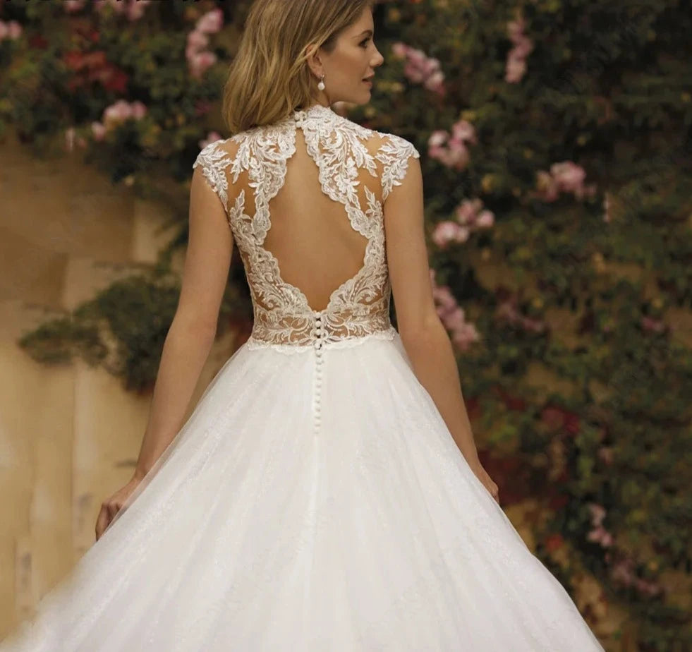 Enchanting Lace Wedding Dress