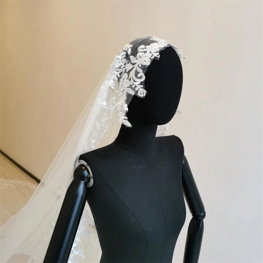 Regal Long Lace Appliques Cathedral Veil