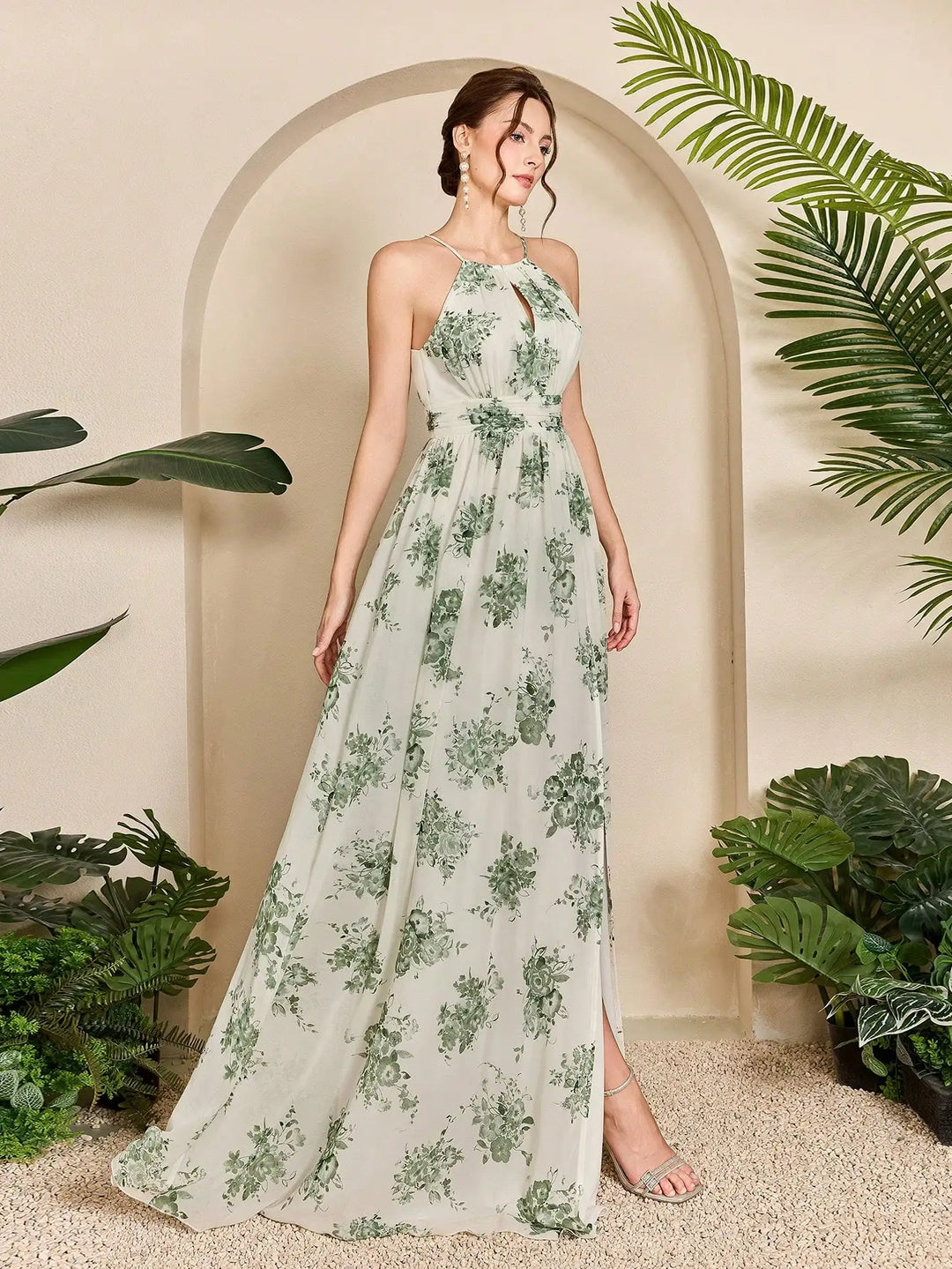 Charming Floral Halter-Neck Long Chiffon Dress