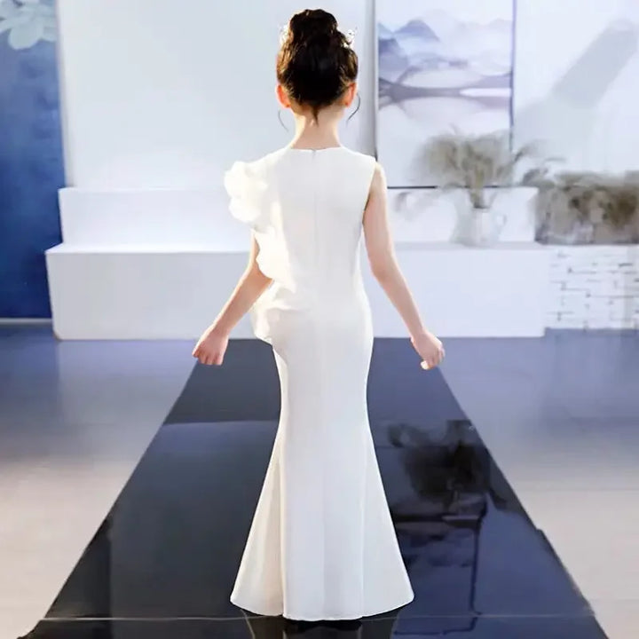 Charming Side Slit Girl&