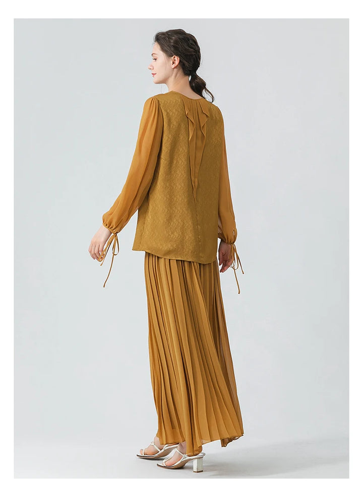 Tie-neck Taco Pleated Silk Tops