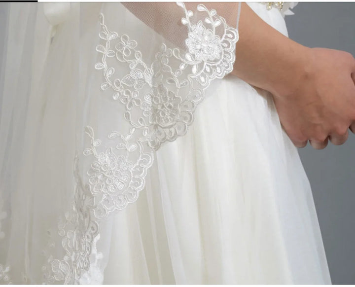 Luxury Lace Trim Bridal Veil