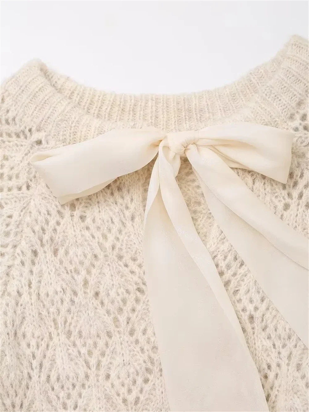 Trendy Silk Scarf Loose-Fit Sweater