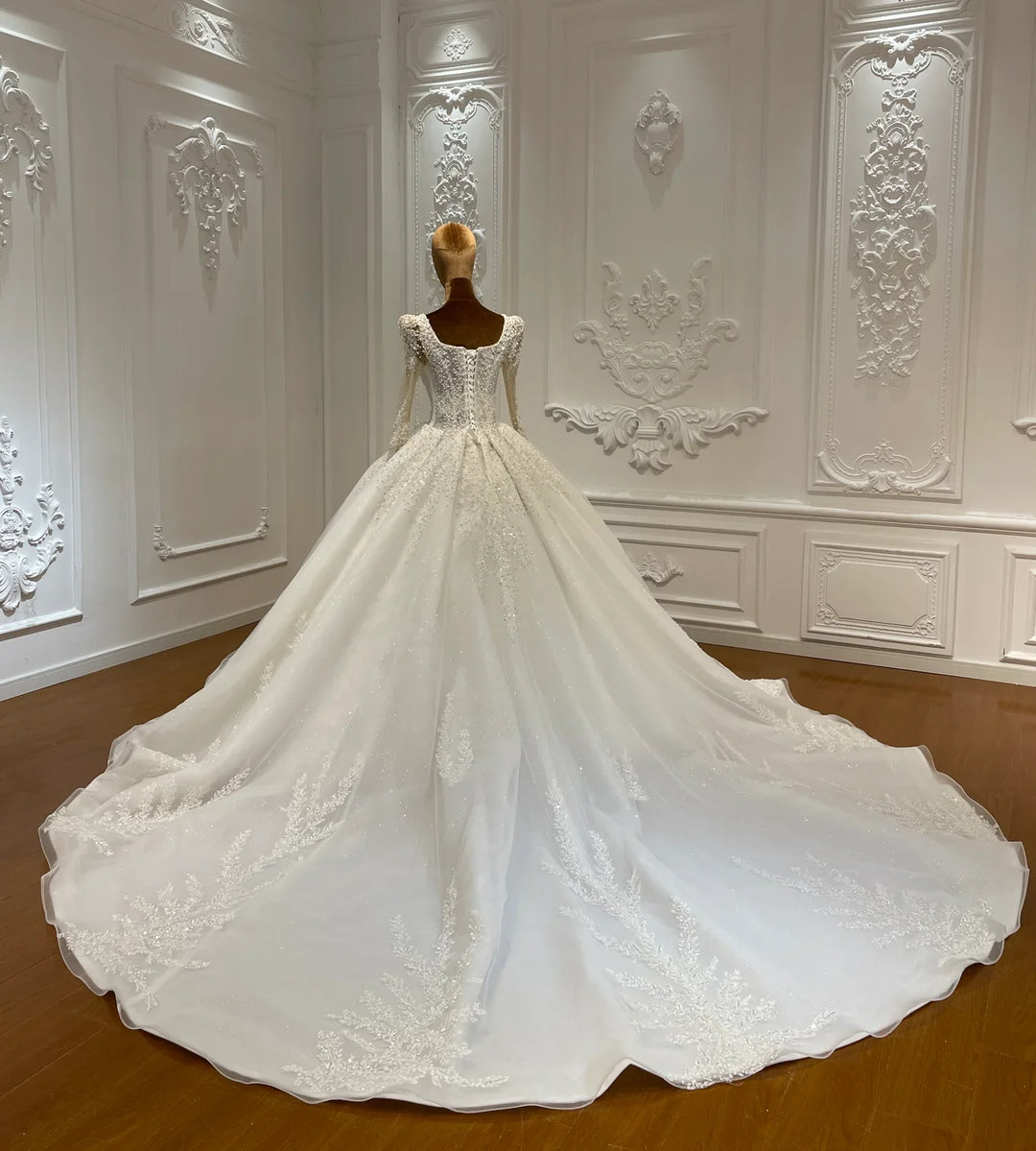 Graceful Square Neck Arabian Wedding Dress