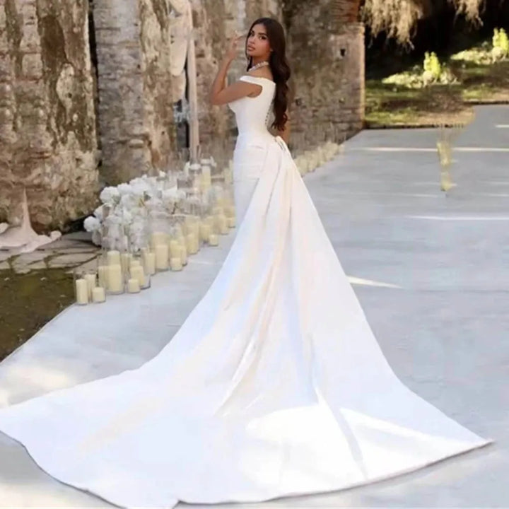 Beautiful Satin Ribbon Mermaid Wedding Dress