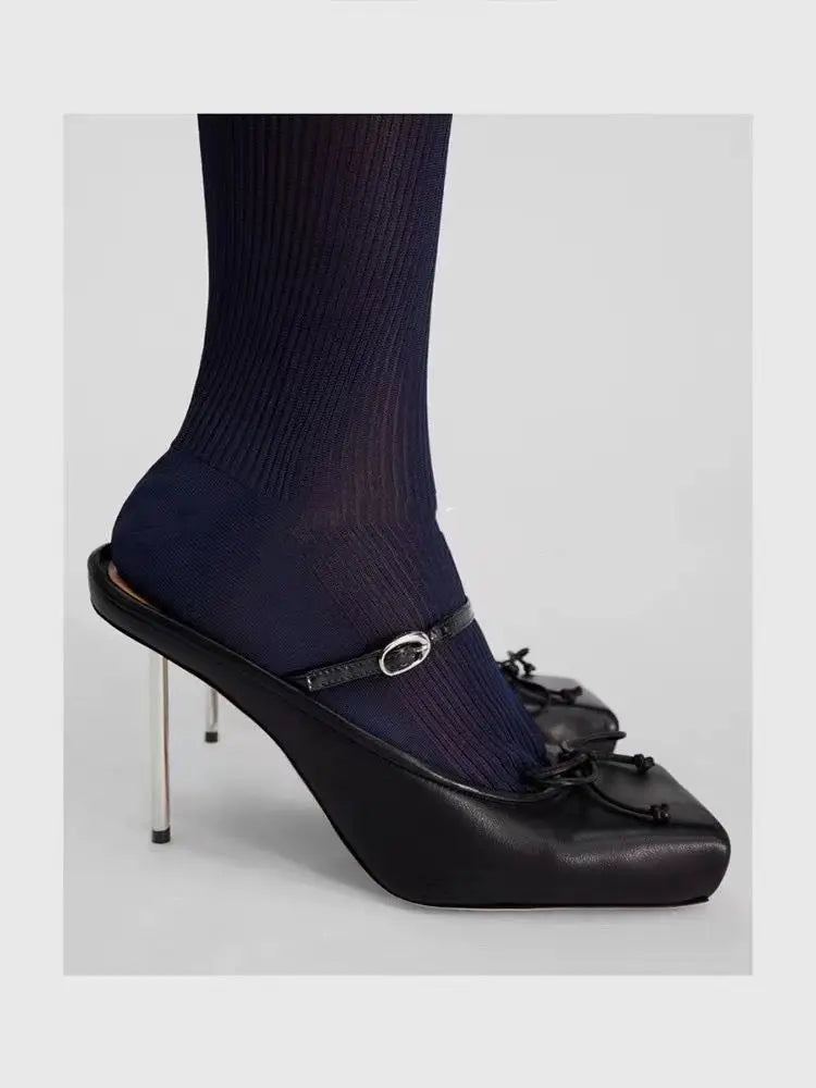 Modish Bow Tie High Heel Sandals